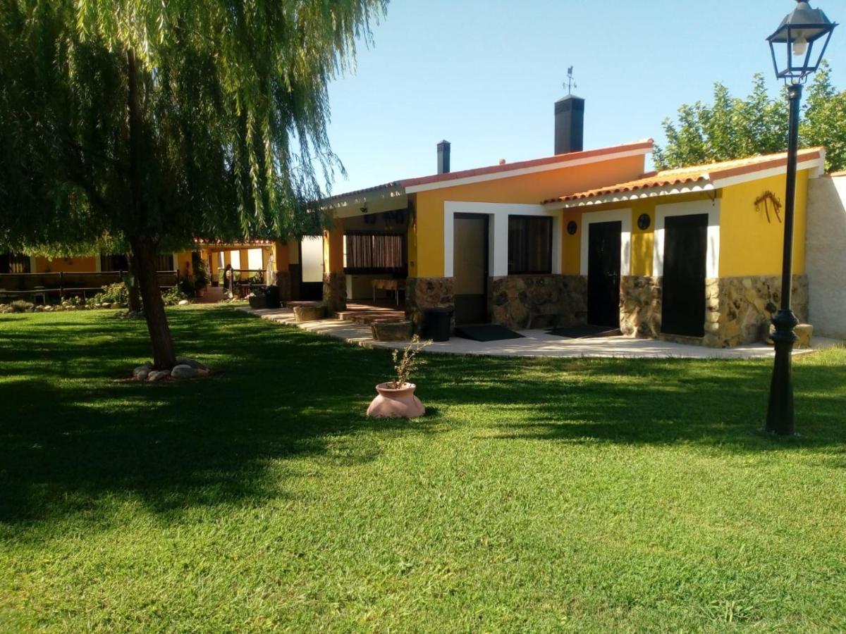Rosalejo  La Posada Hipica מראה חיצוני תמונה